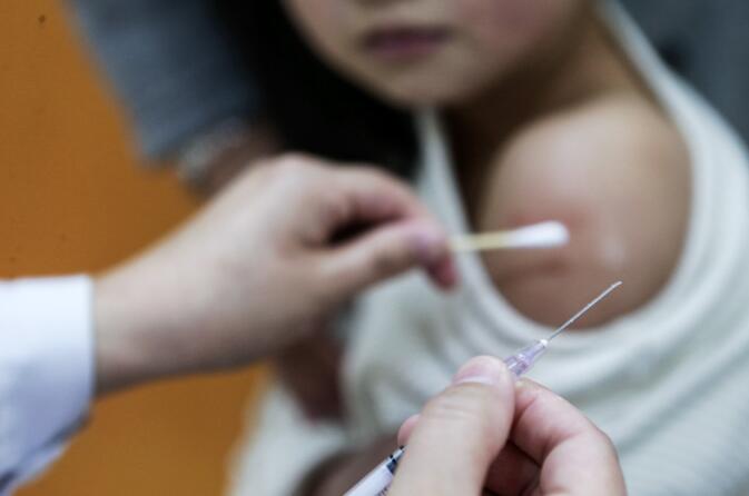 如何帶孩子到香港接種疫苗？